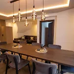 شقة Place2be ايشجل