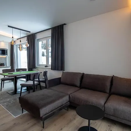 Place2be 아파트 *